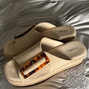 Sonoma Women's Cream Espadrille Slides with Tortoiseshell Accent